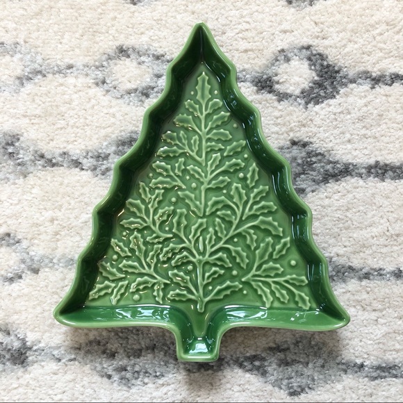 Hallmark Christmas tree serving dish - Picture 1 of 6